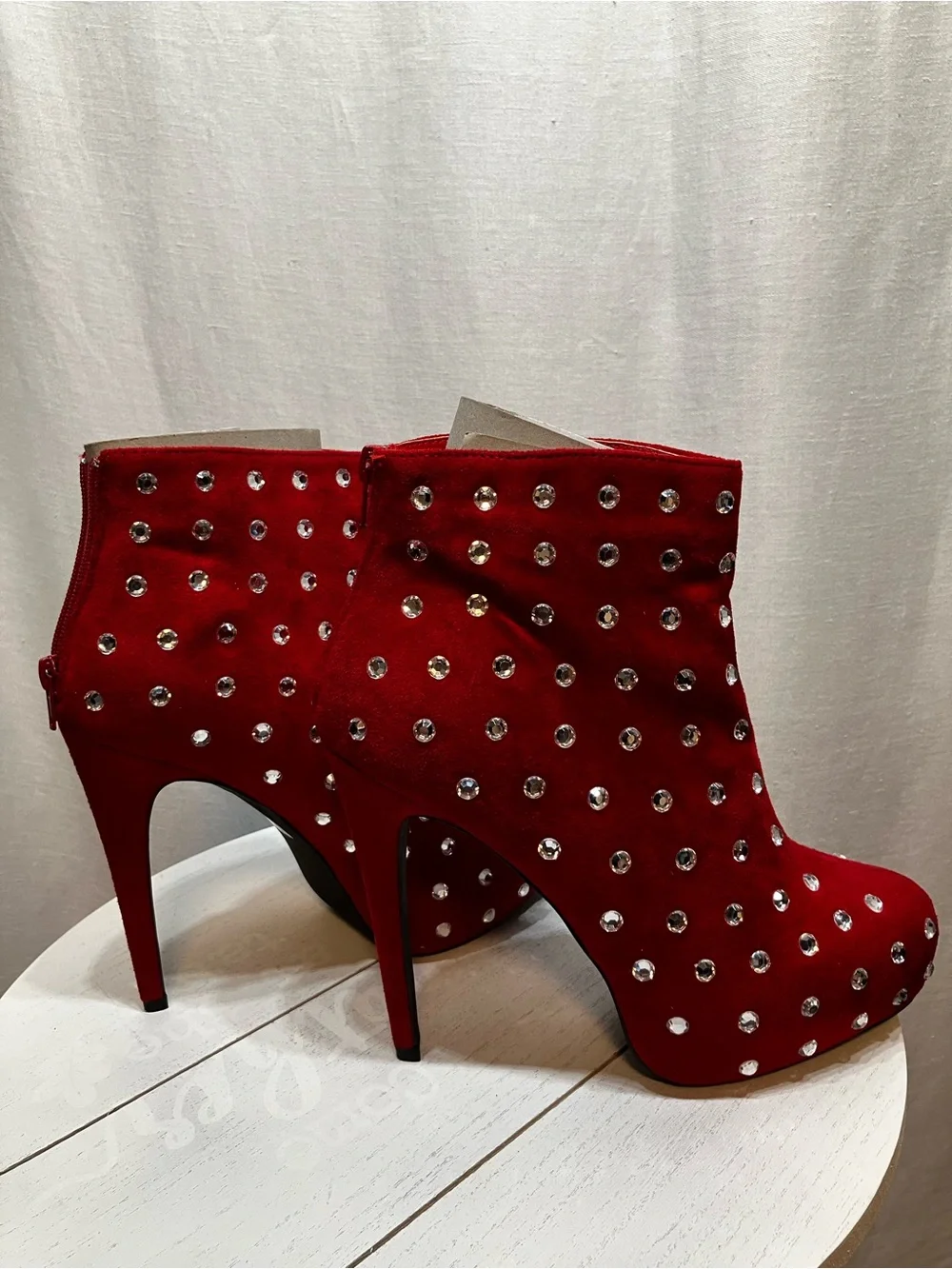 Scene Weaver Red Studded Suede Platform Ankle Booties New in box